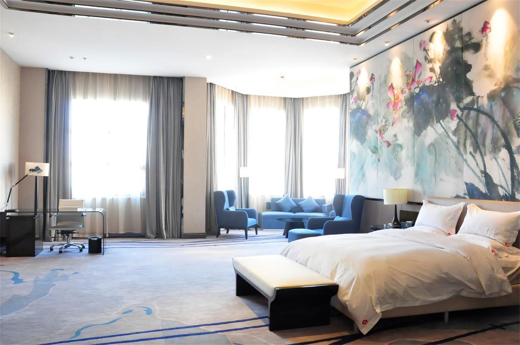 Baotou West Lake Hotel エクステリア 写真